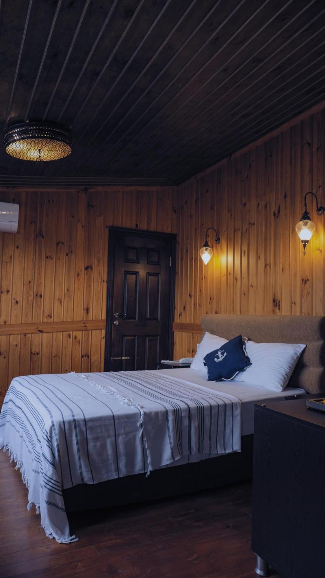 Denizci Hotel Синоп Екстериор снимка