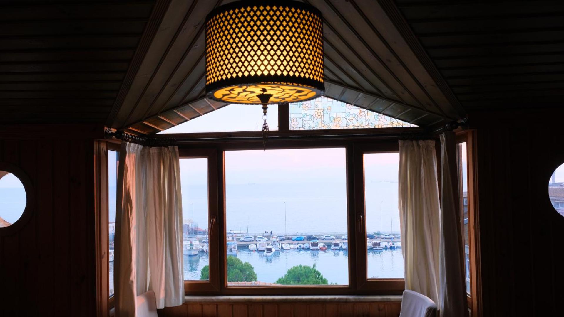 Denizci Hotel Синоп Екстериор снимка