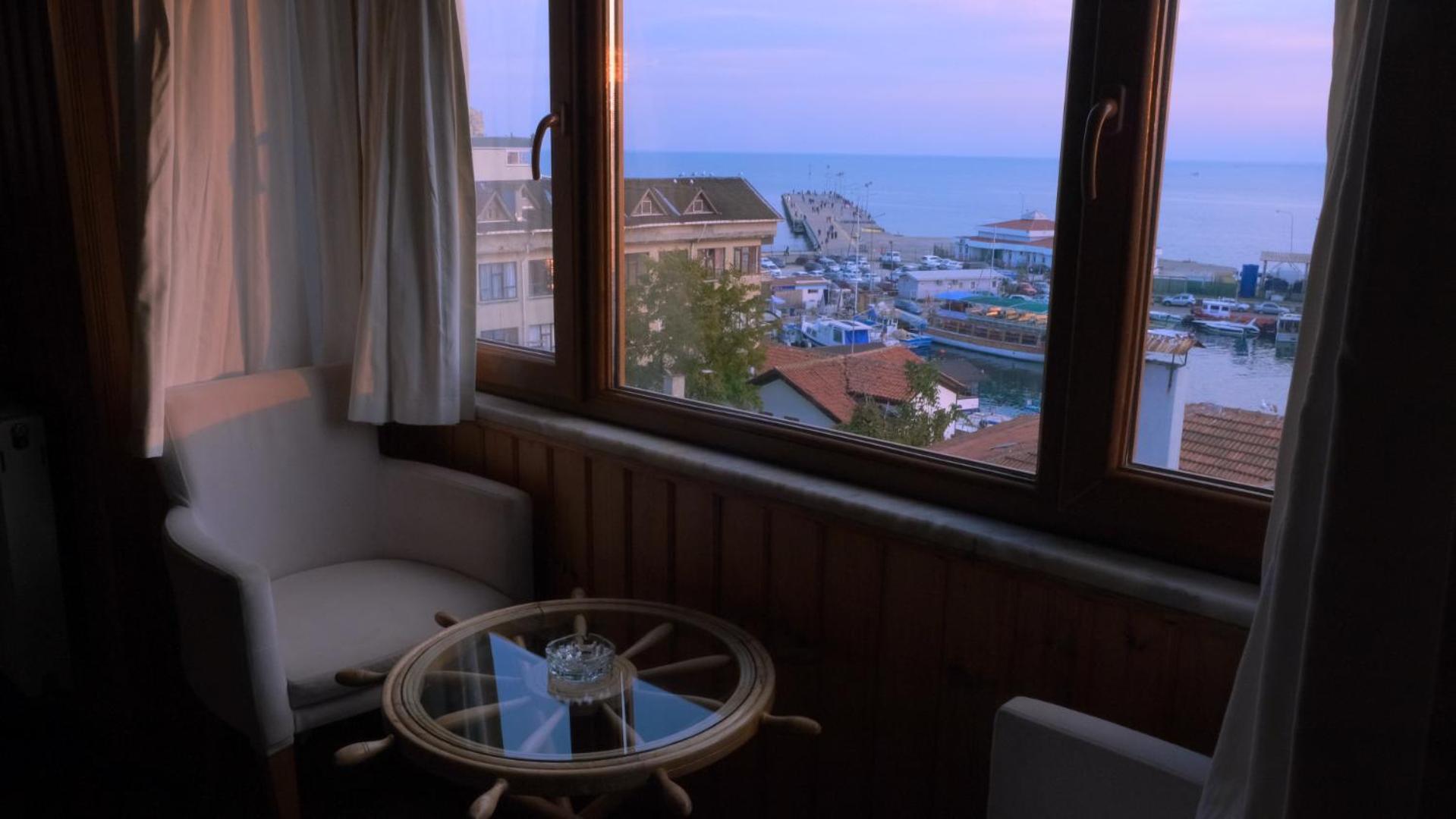 Denizci Hotel Синоп Екстериор снимка
